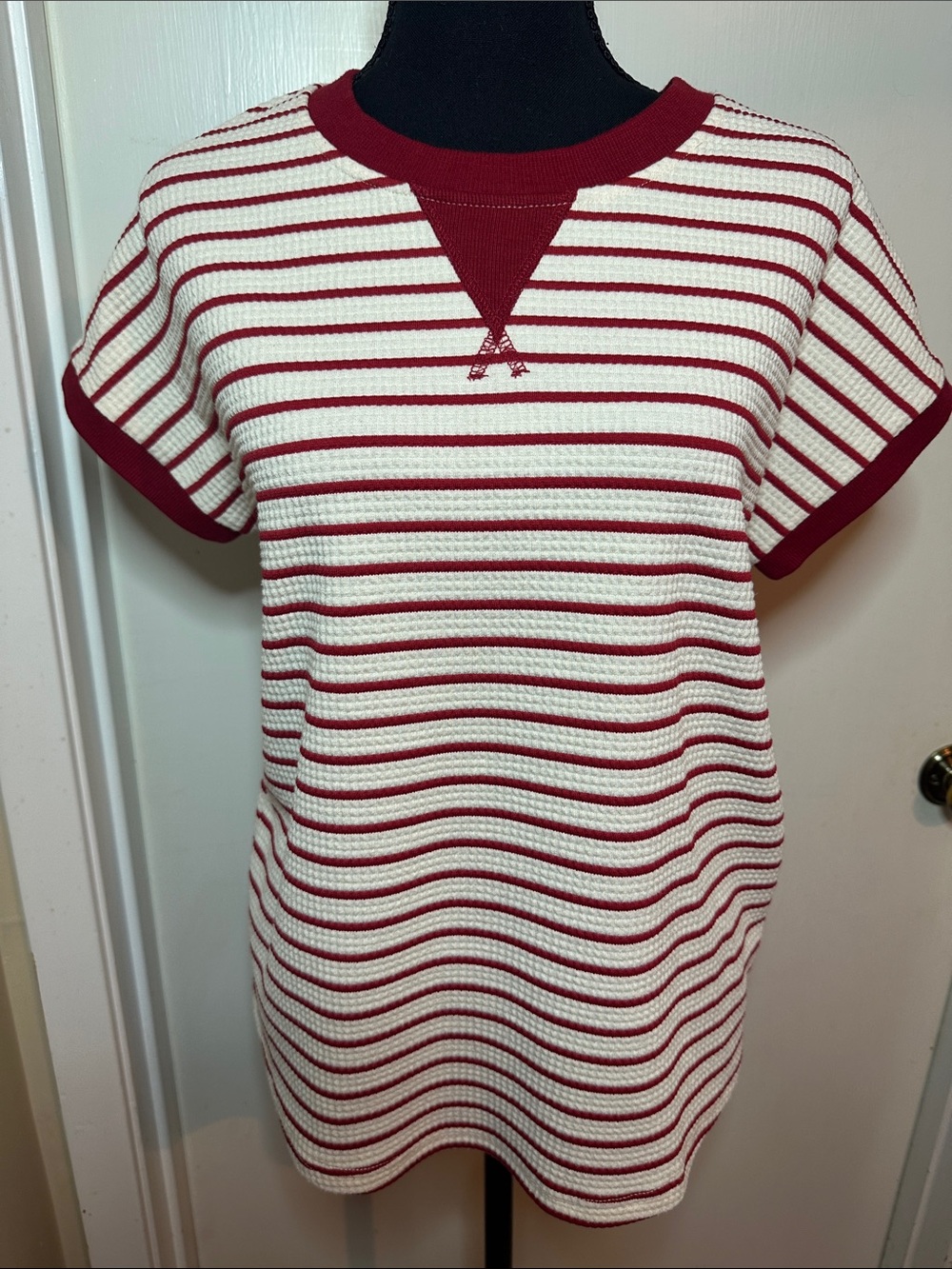 Staccato Red Ivory Striped Waffle Knit Ringer Tee Size S